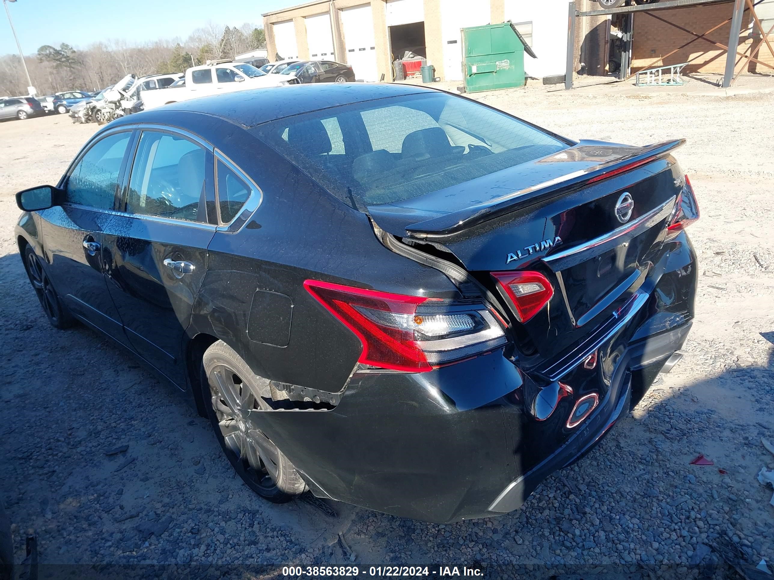 Photo 2 VIN: 1N4AL3APXHC242531 - NISSAN ALTIMA 