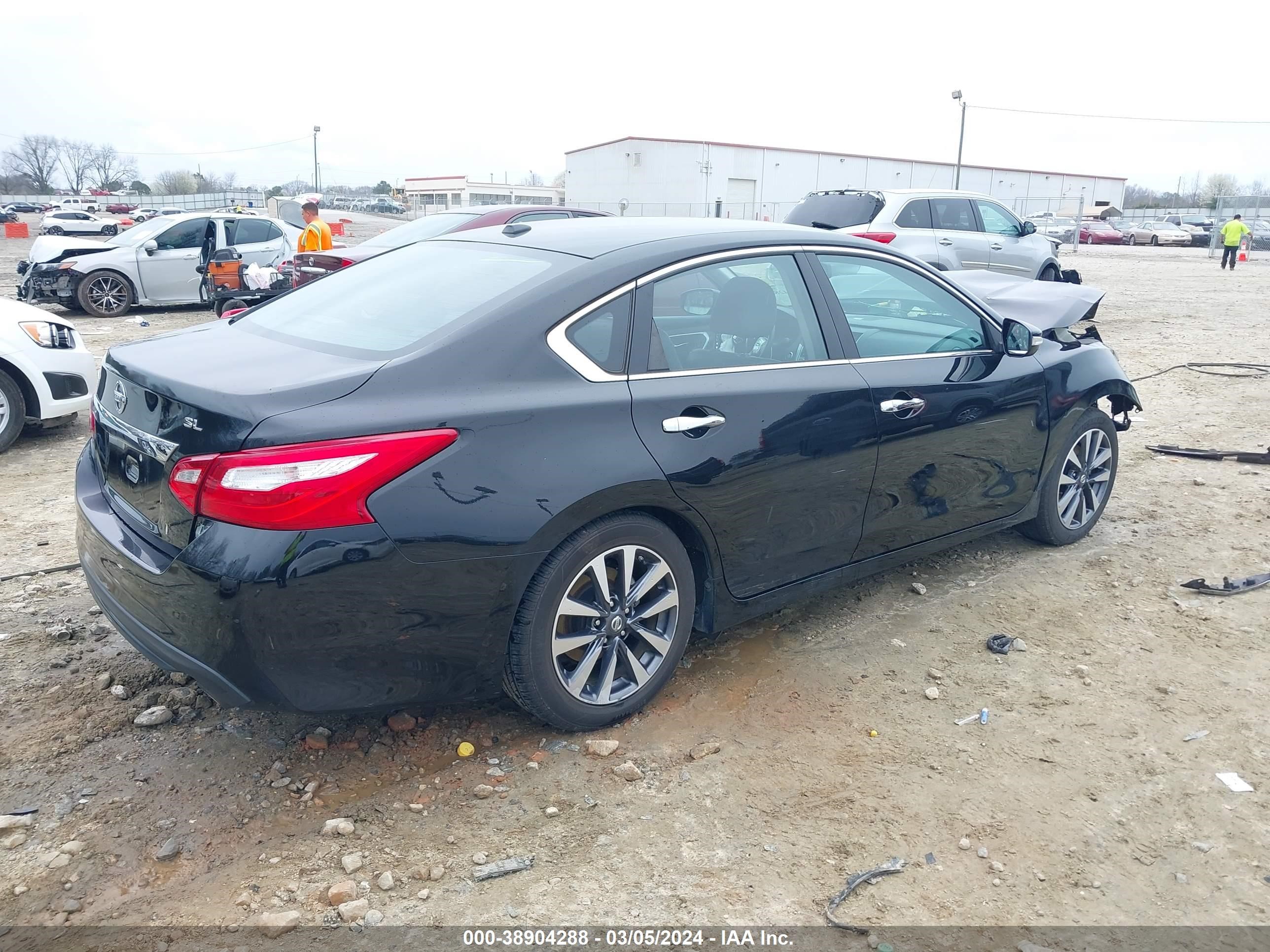 Photo 3 VIN: 1N4AL3APXHC243369 - NISSAN ALTIMA 