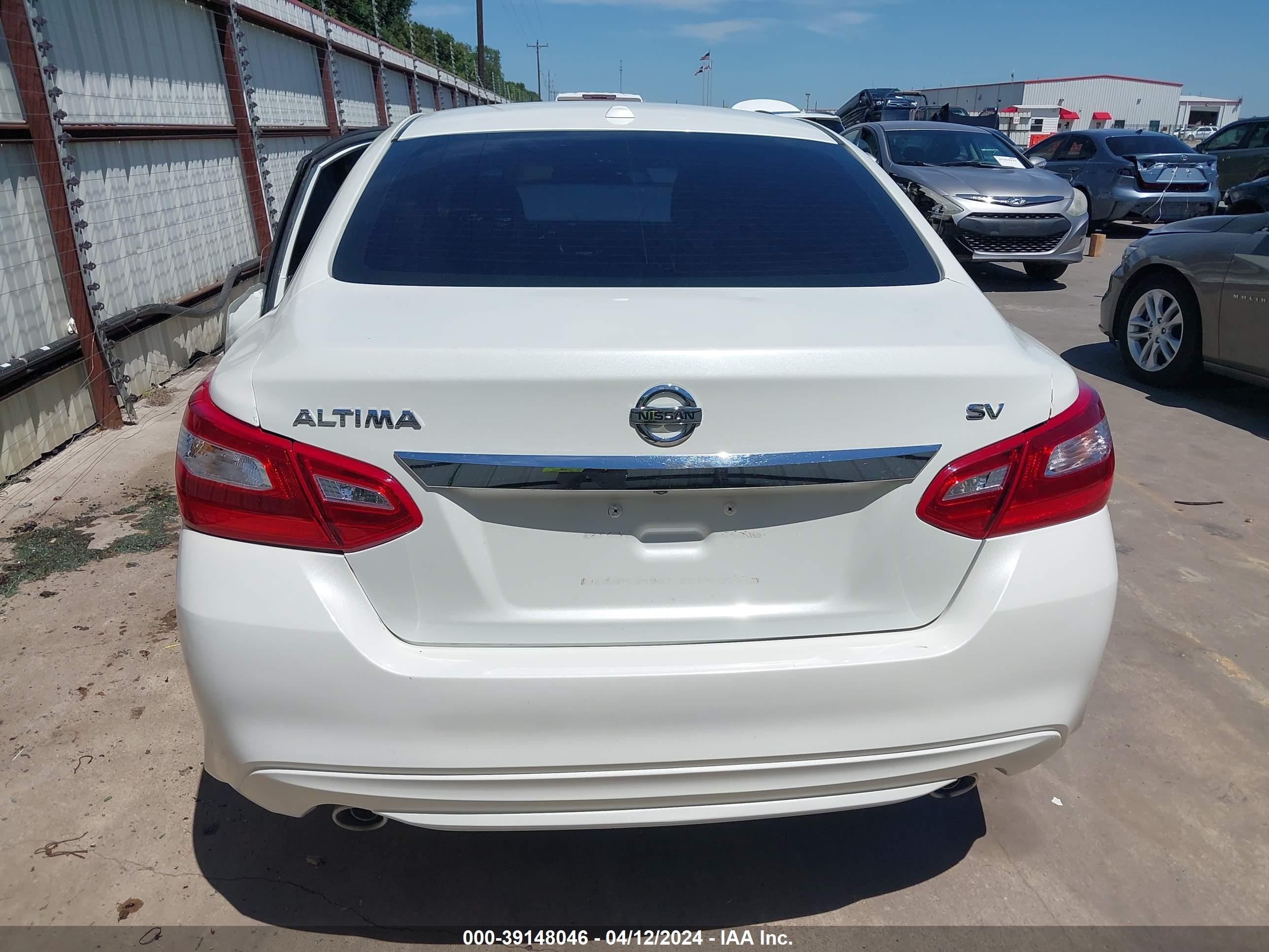 Photo 16 VIN: 1N4AL3APXHC243890 - NISSAN ALTIMA 