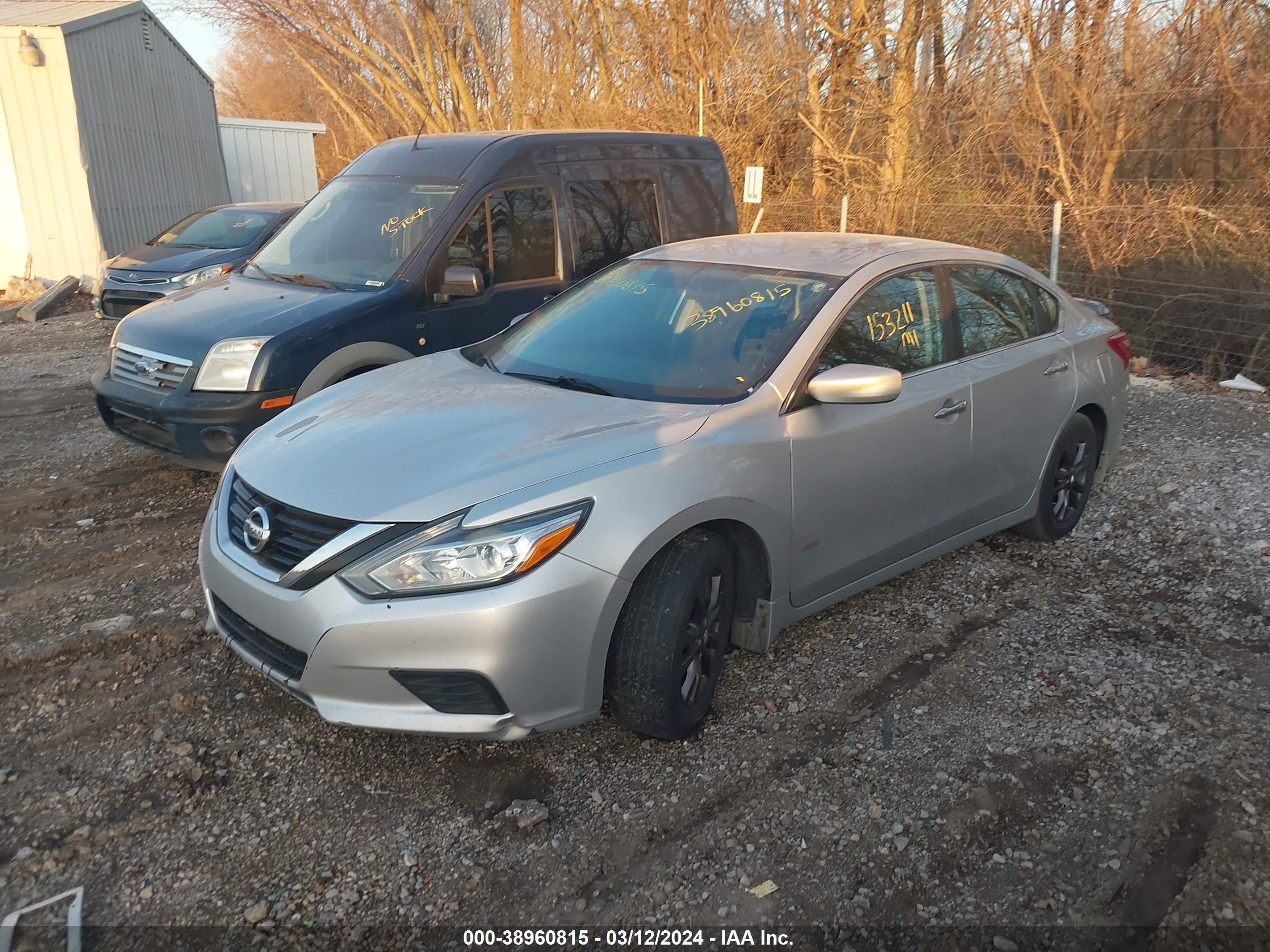 Photo 1 VIN: 1N4AL3APXHC251262 - NISSAN ALTIMA 