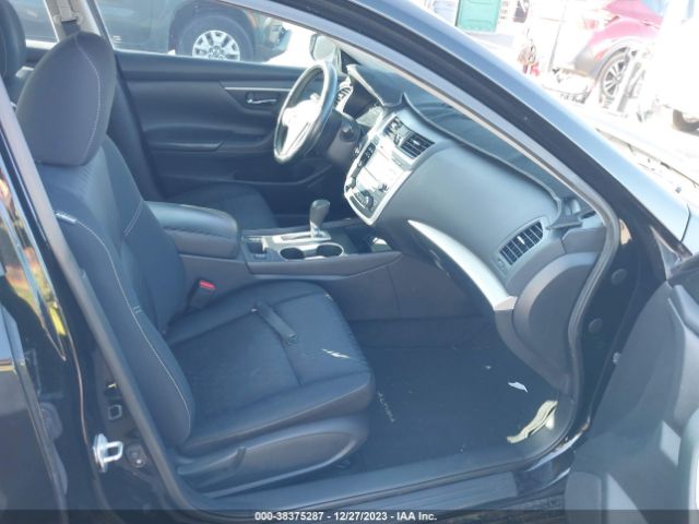 Photo 4 VIN: 1N4AL3APXHC274377 - NISSAN ALTIMA 