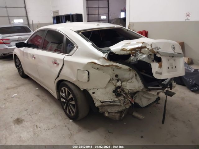 Photo 2 VIN: 1N4AL3APXHC277263 - NISSAN ALTIMA 