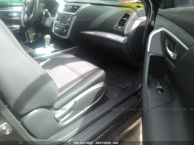 Photo 4 VIN: 1N4AL3APXHN357991 - NISSAN ALTIMA 