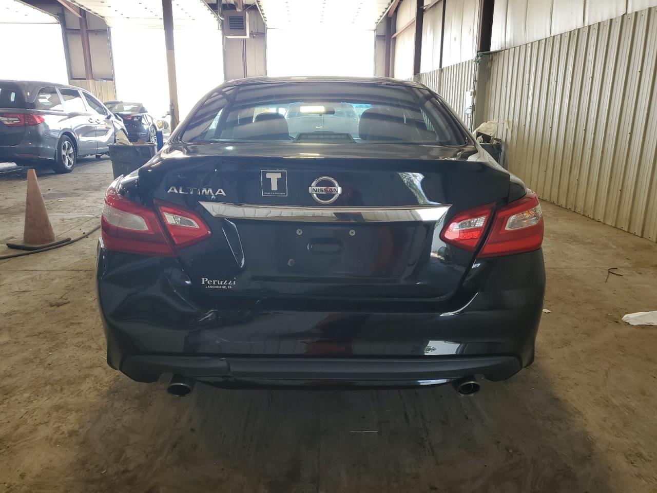 Photo 5 VIN: 1N4AL3APXHN364326 - NISSAN ALTIMA 