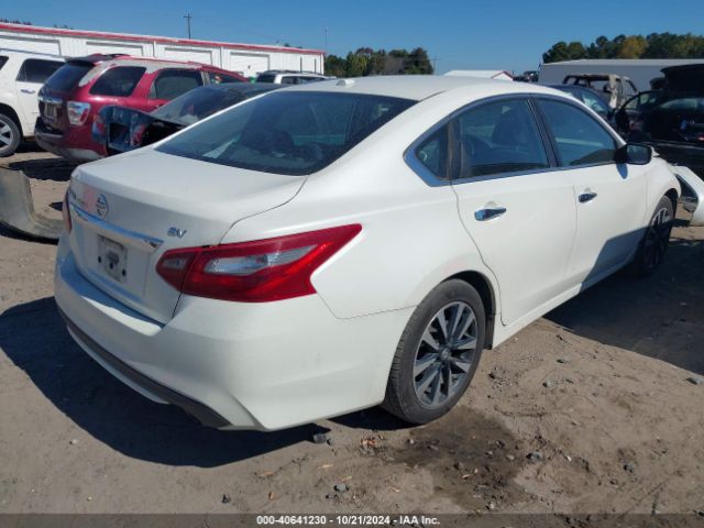 Photo 3 VIN: 1N4AL3APXJC110617 - NISSAN ALTIMA 