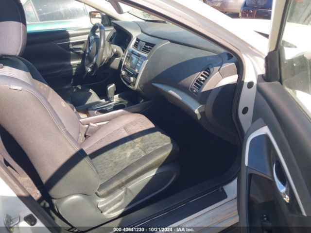 Photo 4 VIN: 1N4AL3APXJC110617 - NISSAN ALTIMA 