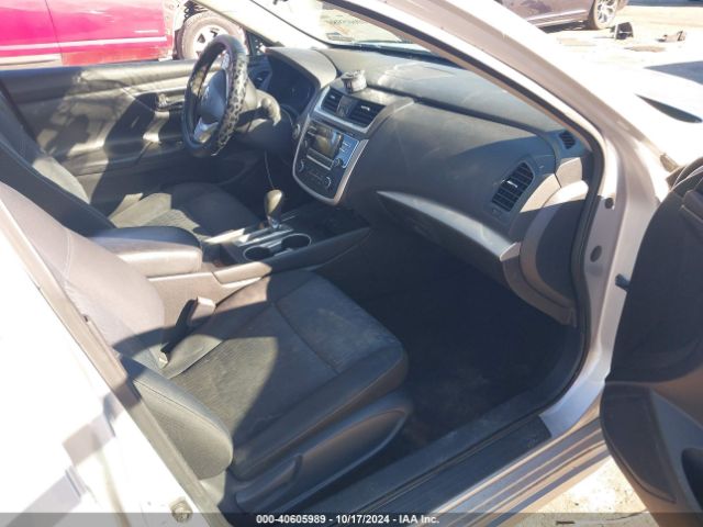 Photo 4 VIN: 1N4AL3APXJC117146 - NISSAN ALTIMA 