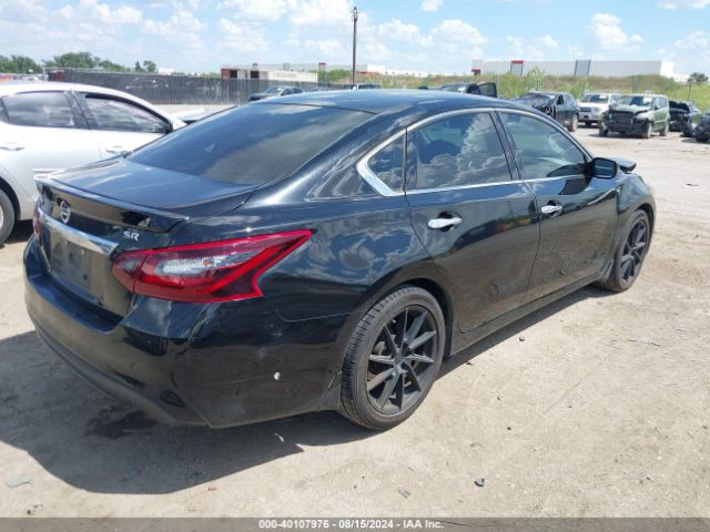 Photo 3 VIN: 1N4AL3APXJC124033 - NISSAN ALTIMA 