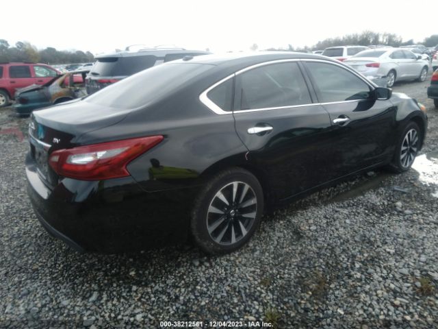 Photo 3 VIN: 1N4AL3APXJC129975 - NISSAN ALTIMA 