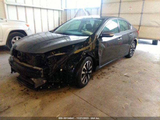 Photo 1 VIN: 1N4AL3APXJC132780 - NISSAN ALTIMA 