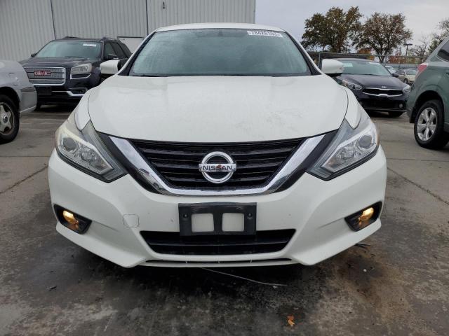 Photo 4 VIN: 1N4AL3APXJC157713 - NISSAN ALTIMA 