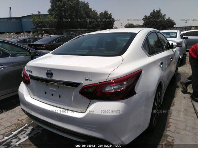 Photo 3 VIN: 1N4AL3APXJC169439 - NISSAN ALTIMA 