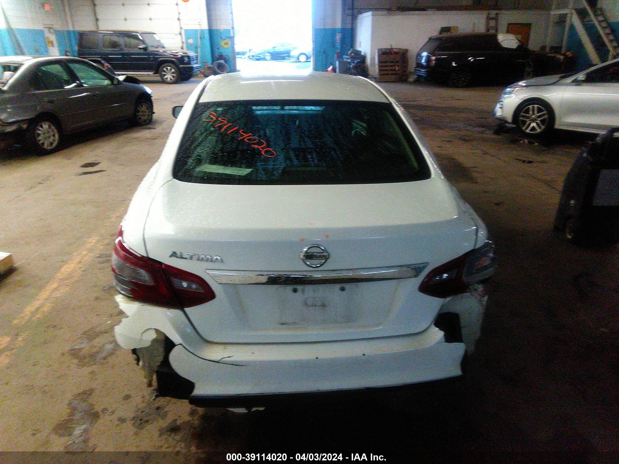 Photo 15 VIN: 1N4AL3APXJC176696 - NISSAN ALTIMA 