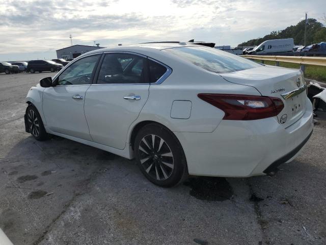 Photo 1 VIN: 1N4AL3APXJC180750 - NISSAN ALTIMA 