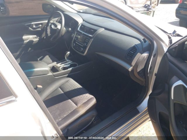 Photo 4 VIN: 1N4AL3APXJC207185 - NISSAN ALTIMA 