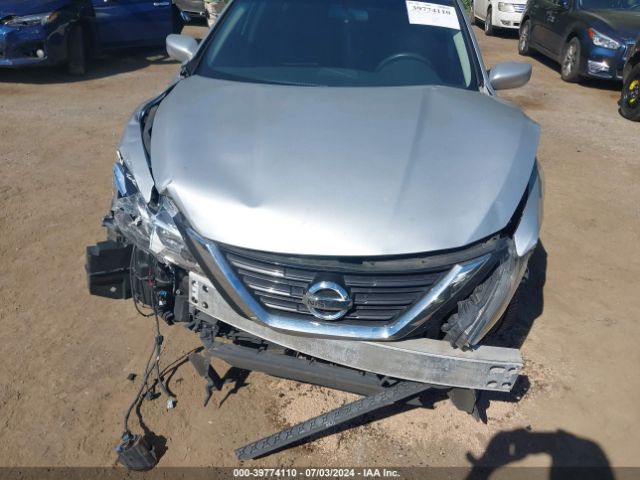 Photo 5 VIN: 1N4AL3APXJC207185 - NISSAN ALTIMA 