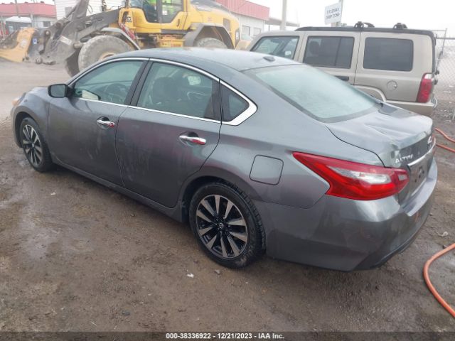 Photo 2 VIN: 1N4AL3APXJC215304 - NISSAN ALTIMA 