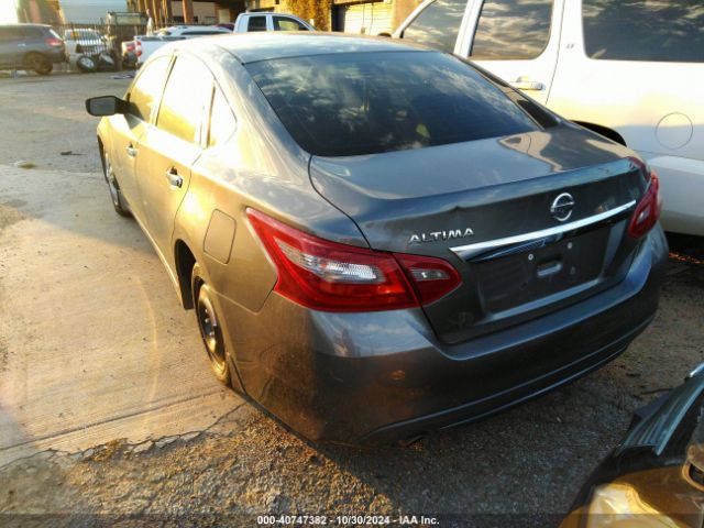 Photo 2 VIN: 1N4AL3APXJC226562 - NISSAN ALTIMA 