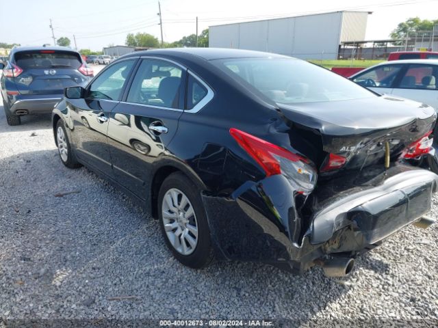 Photo 2 VIN: 1N4AL3APXJC235620 - NISSAN ALTIMA 