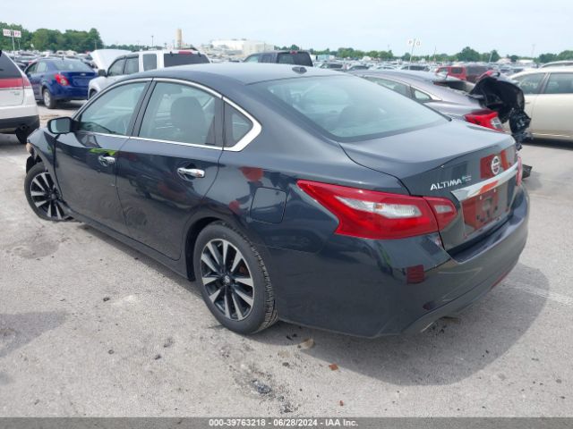 Photo 2 VIN: 1N4AL3APXJC238744 - NISSAN ALTIMA 