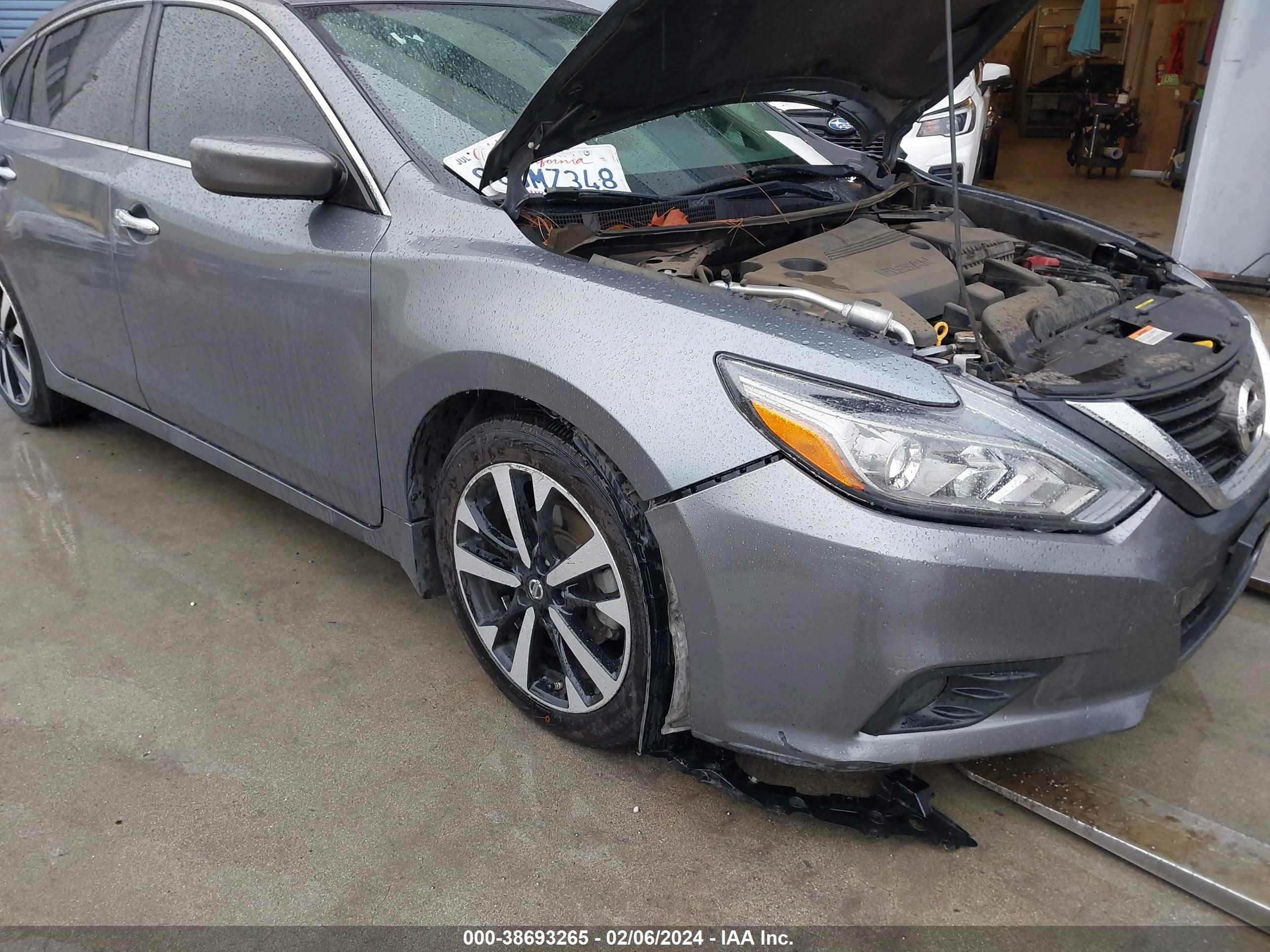 Photo 11 VIN: 1N4AL3APXJC254488 - NISSAN ALTIMA 