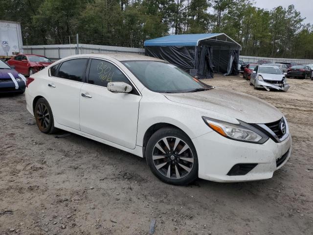 Photo 3 VIN: 1N4AL3APXJC262896 - NISSAN ALTIMA 