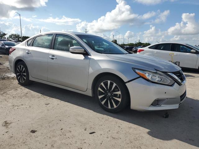 Photo 3 VIN: 1N4AL3APXJC295767 - NISSAN ALTIMA 