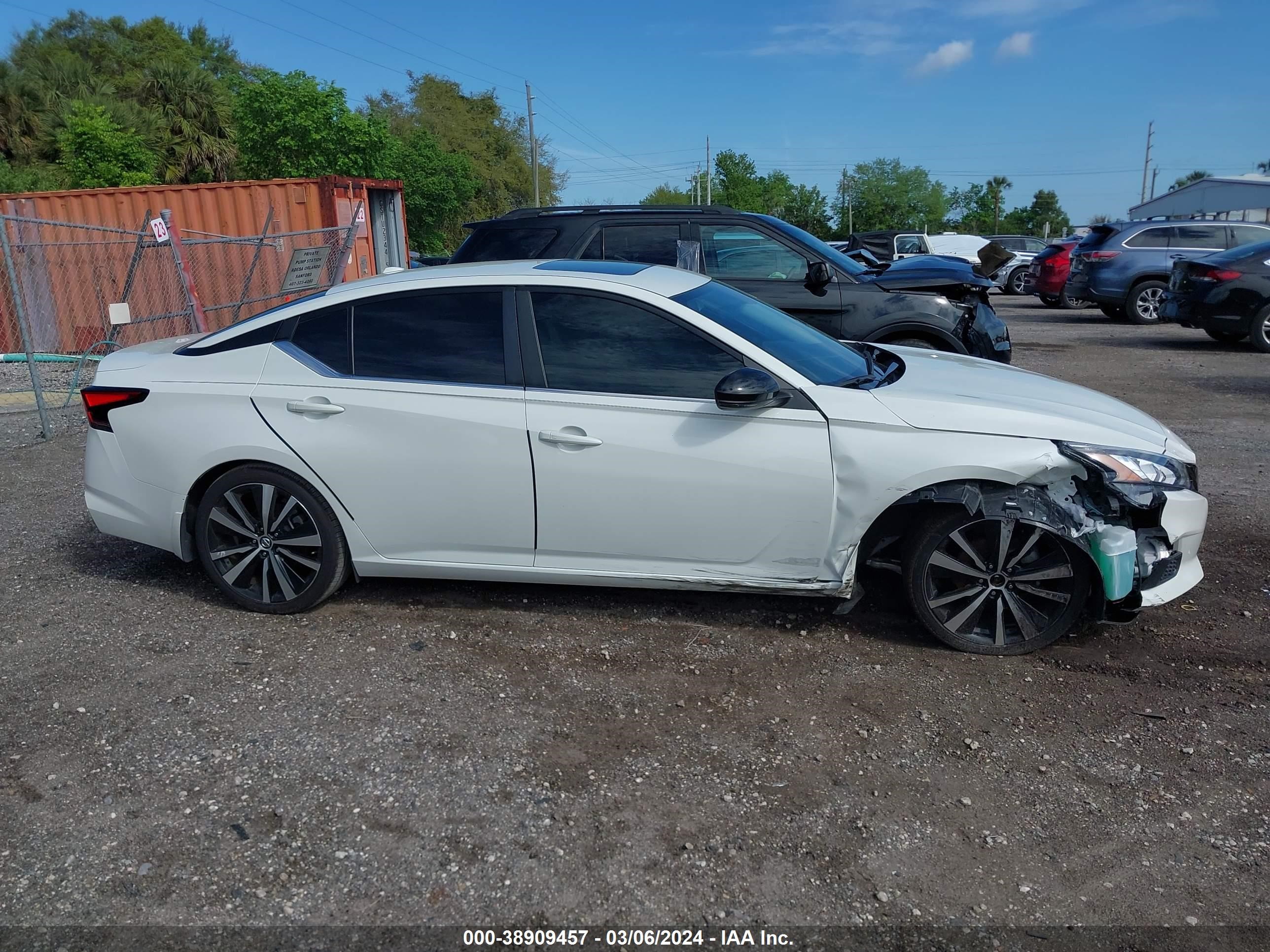 Photo 13 VIN: 1N4AL4CV8MN352977 - NISSAN ALTIMA 