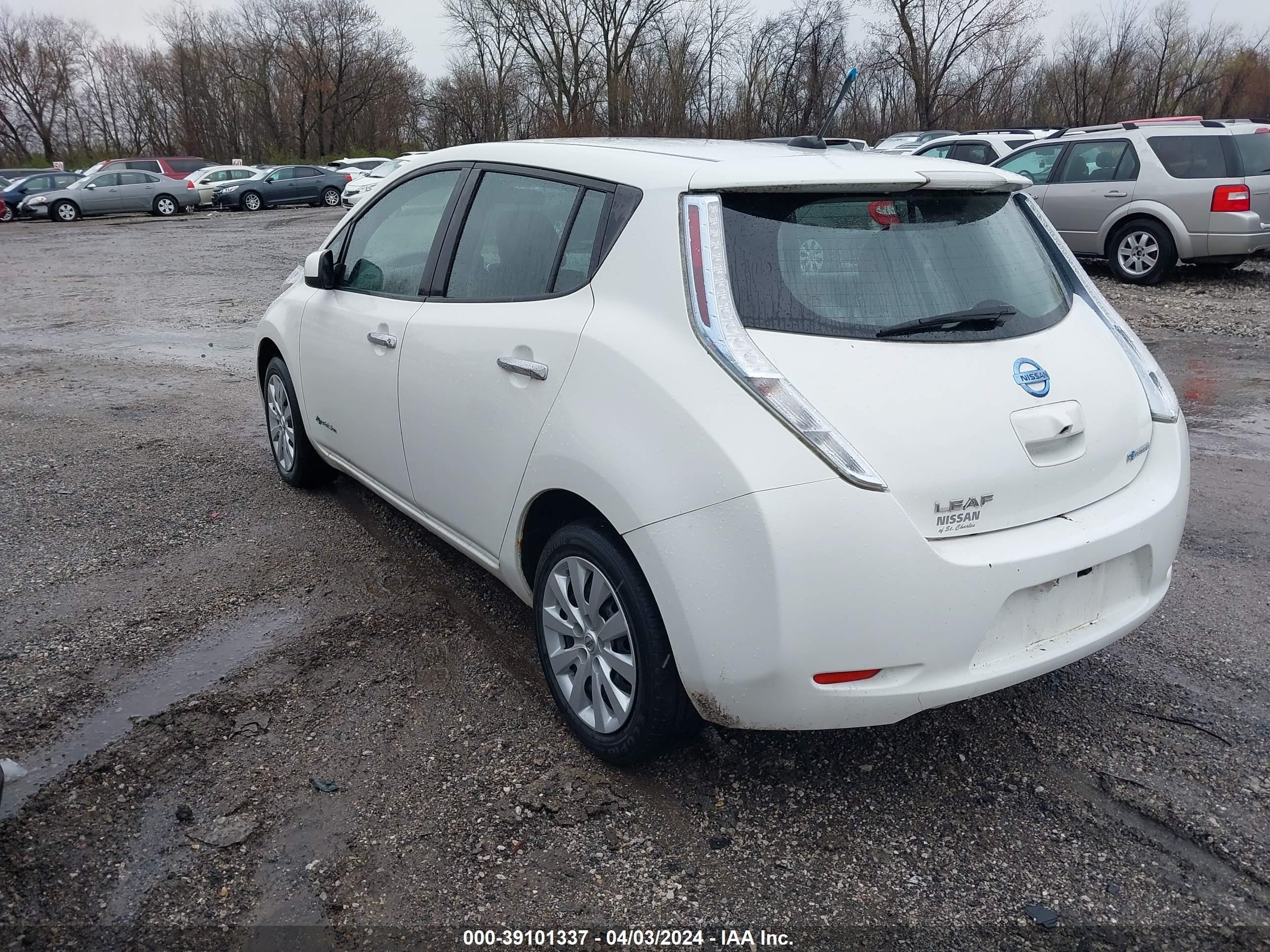 Photo 2 VIN: 1N4AZ0CP0DC400993 - NISSAN LEAF 