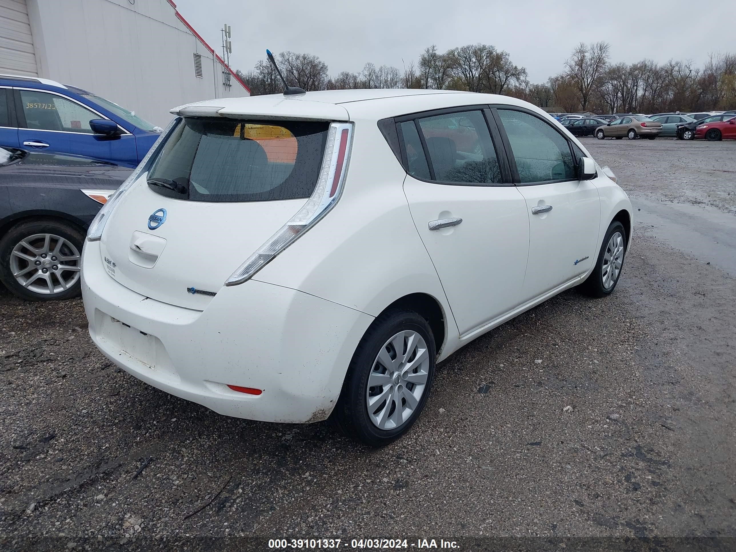 Photo 3 VIN: 1N4AZ0CP0DC400993 - NISSAN LEAF 