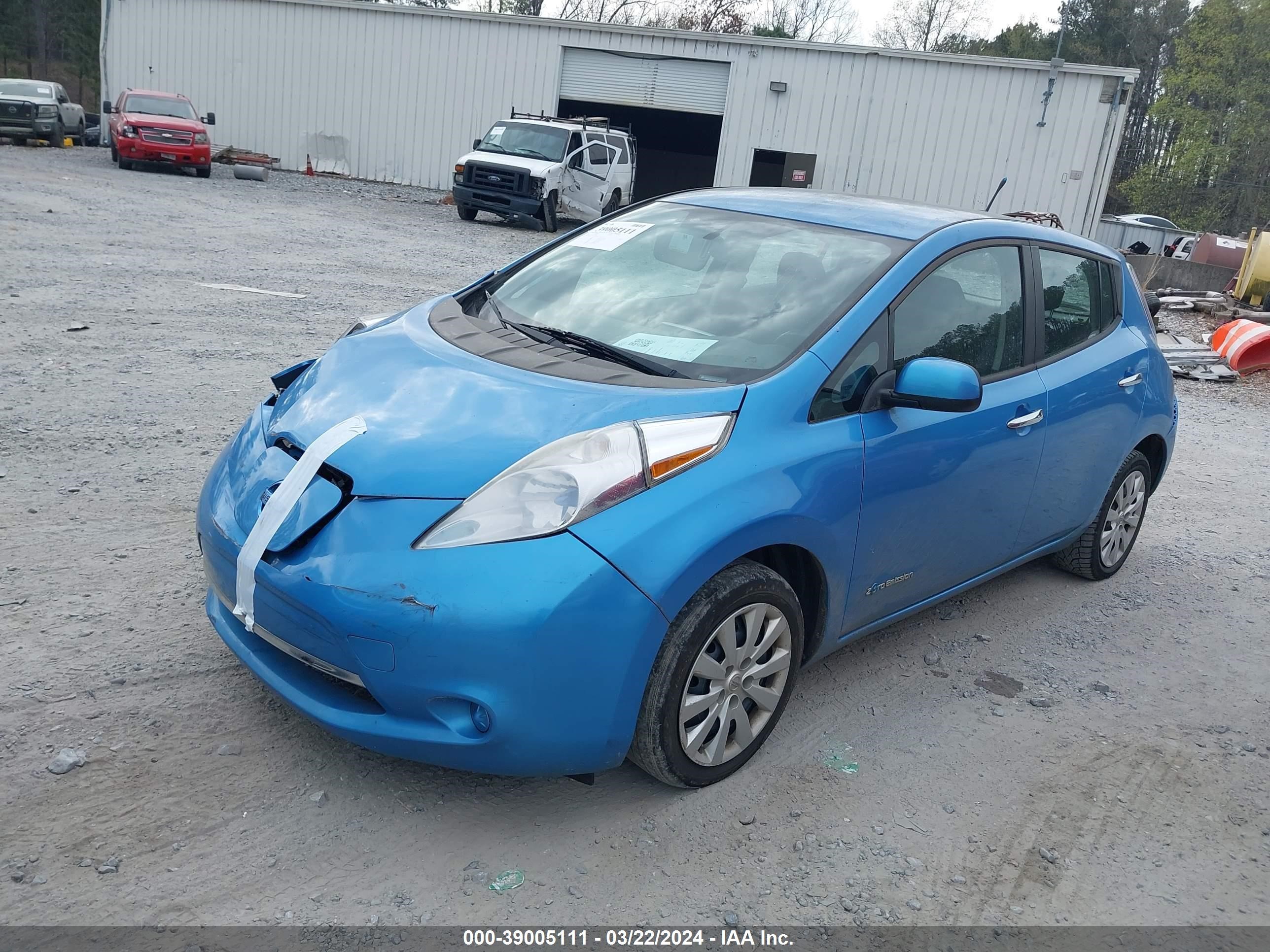 Photo 1 VIN: 1N4AZ0CP0DC413002 - NISSAN LEAF 