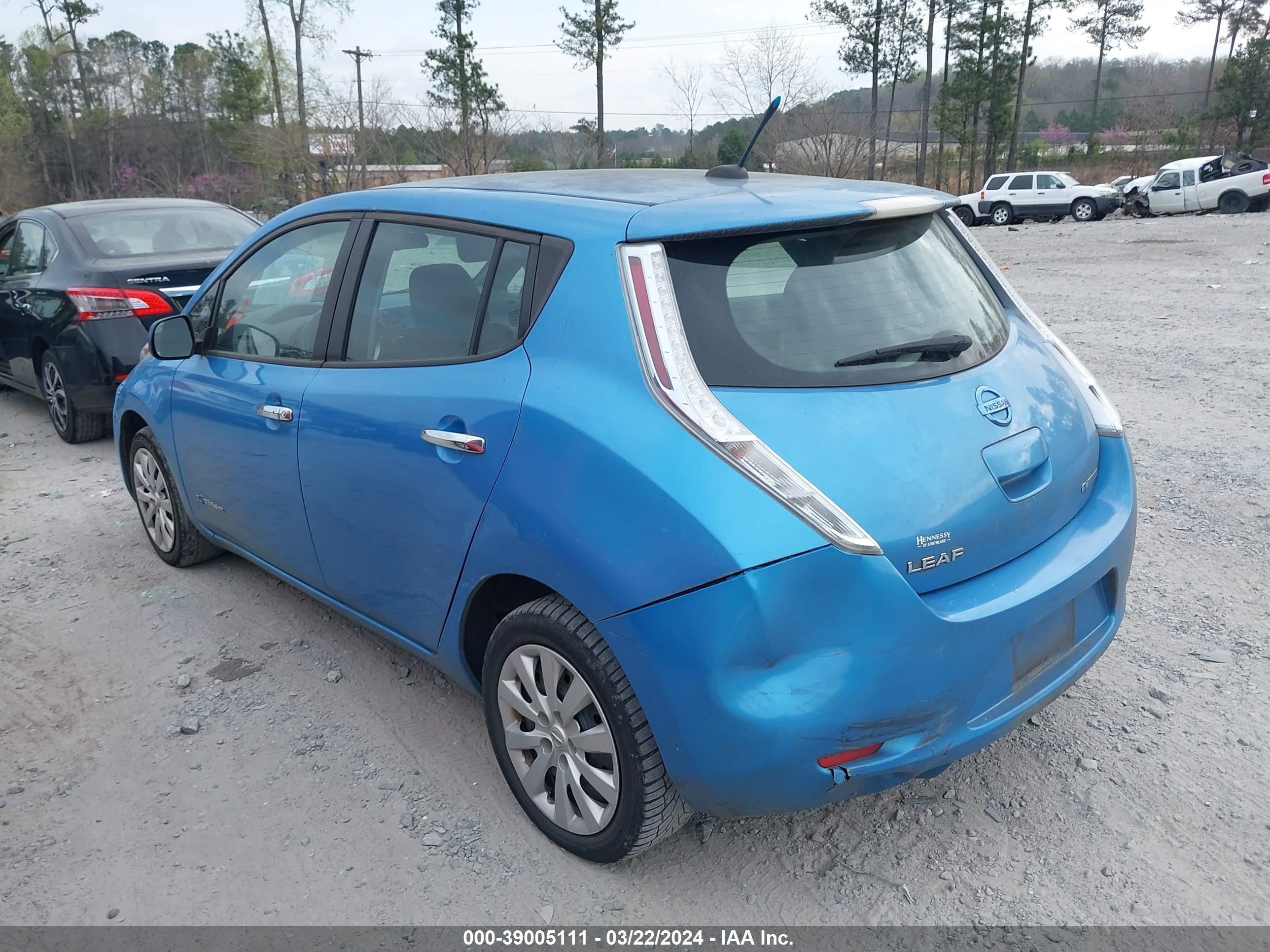 Photo 2 VIN: 1N4AZ0CP0DC413002 - NISSAN LEAF 