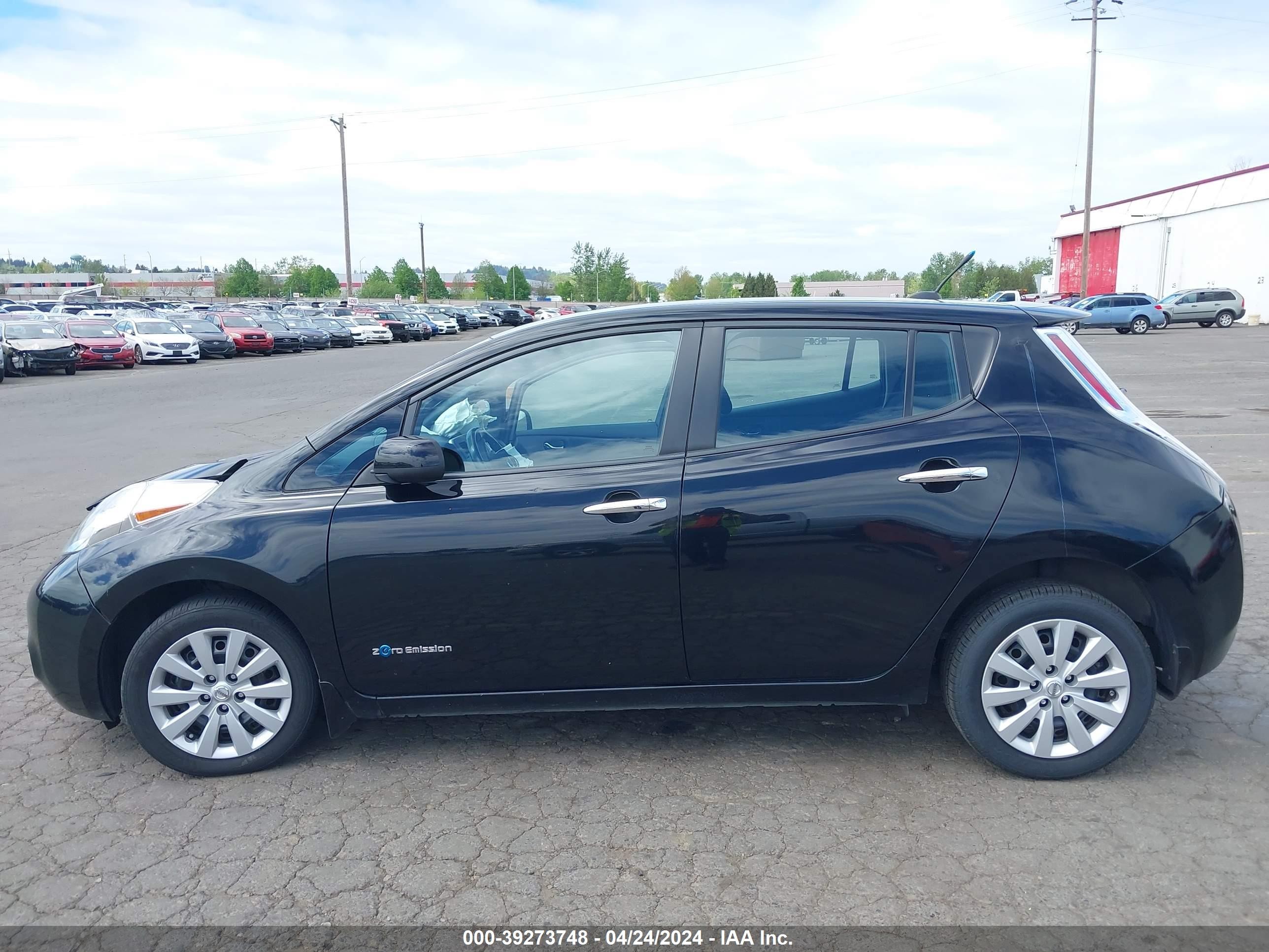 Photo 14 VIN: 1N4AZ0CP0DC424422 - NISSAN LEAF 