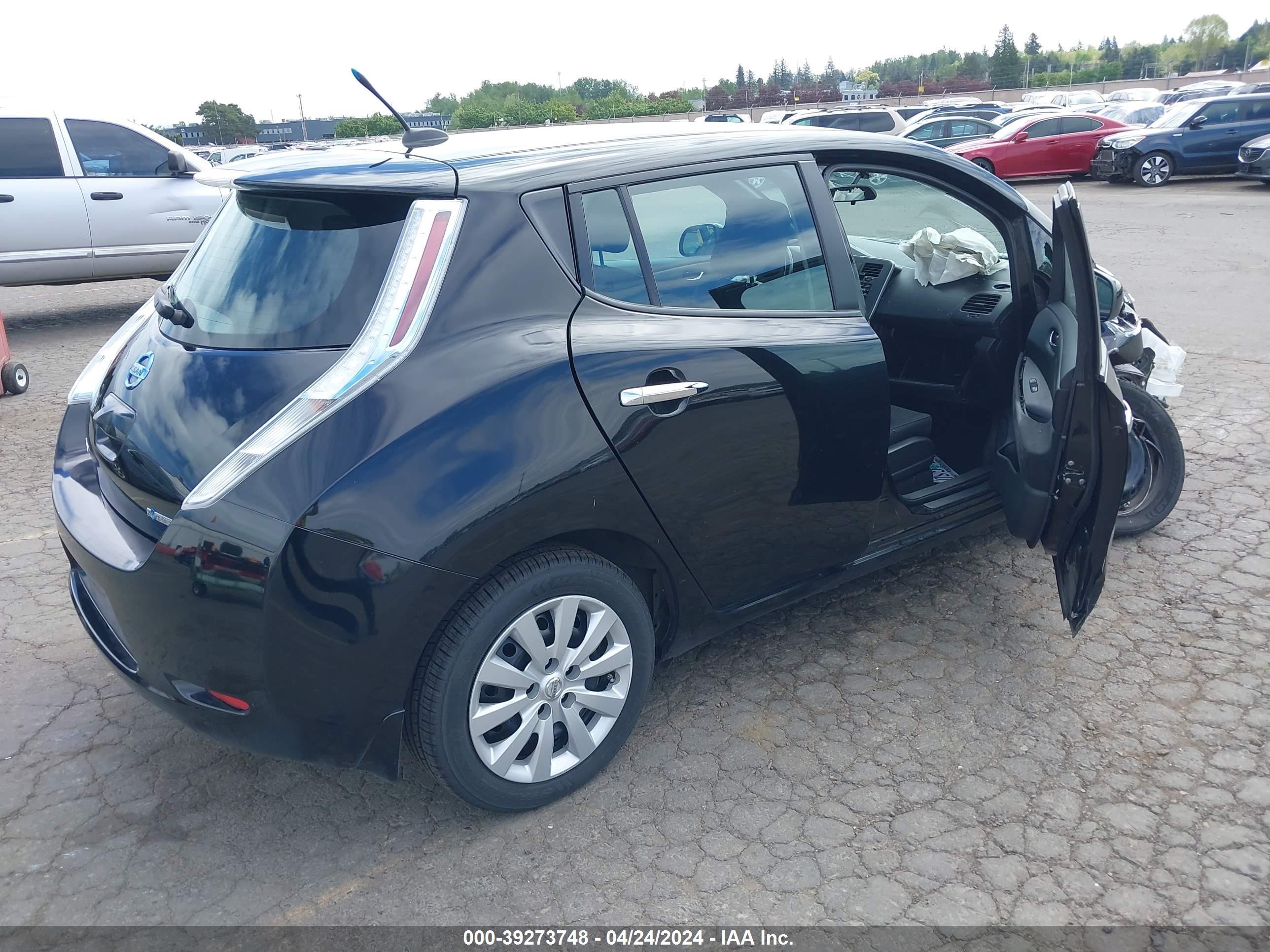 Photo 3 VIN: 1N4AZ0CP0DC424422 - NISSAN LEAF 