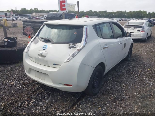 Photo 3 VIN: 1N4AZ0CP0GC308335 - NISSAN LEAF 