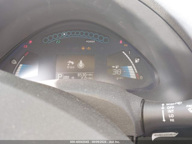 Photo 9 VIN: 1N4AZ0CP0GC308335 - NISSAN LEAF 