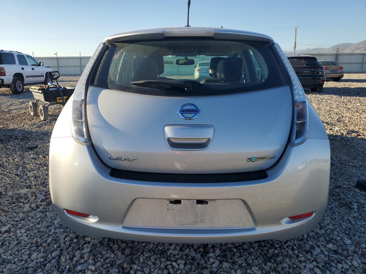 Photo 5 VIN: 1N4AZ0CP1DC408195 - NISSAN LEAF 