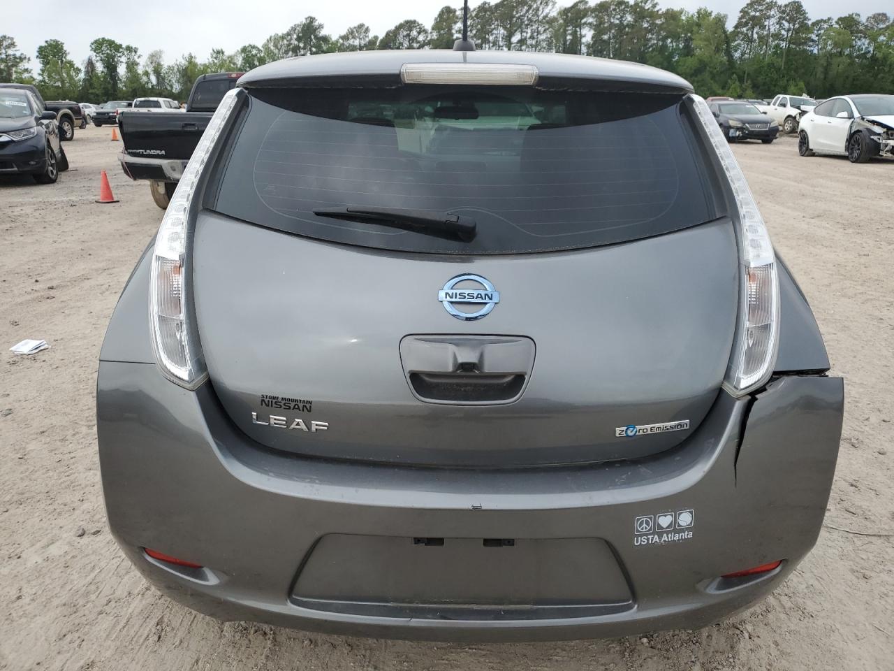 Photo 5 VIN: 1N4AZ0CP1FC311873 - NISSAN LEAF 