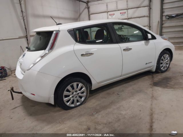 Photo 3 VIN: 1N4AZ0CP1FC322663 - NISSAN LEAF 