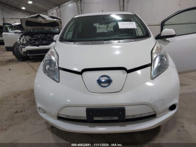 Photo 5 VIN: 1N4AZ0CP1FC322663 - NISSAN LEAF 