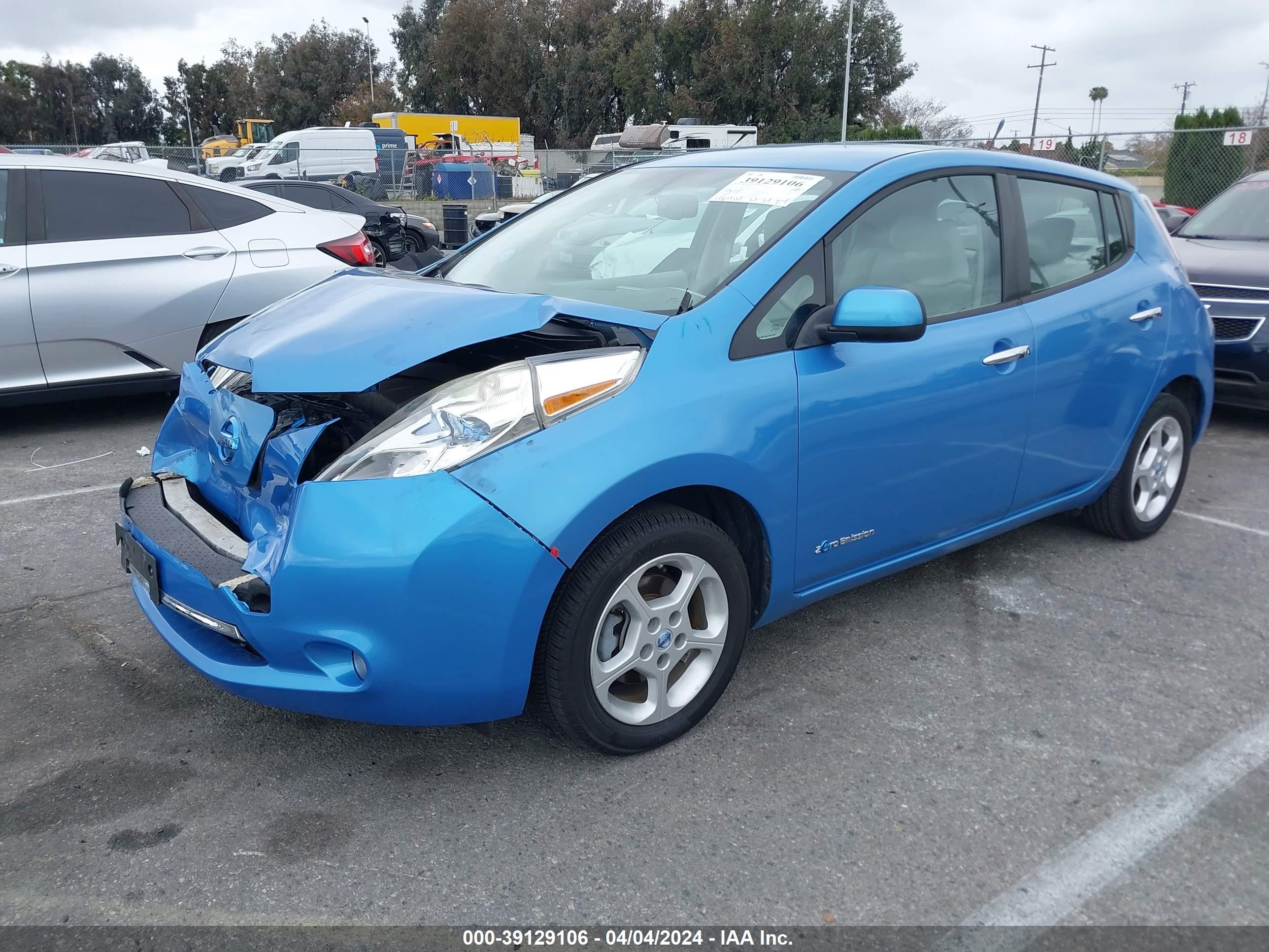 Photo 1 VIN: 1N4AZ0CP2DC409498 - NISSAN LEAF 