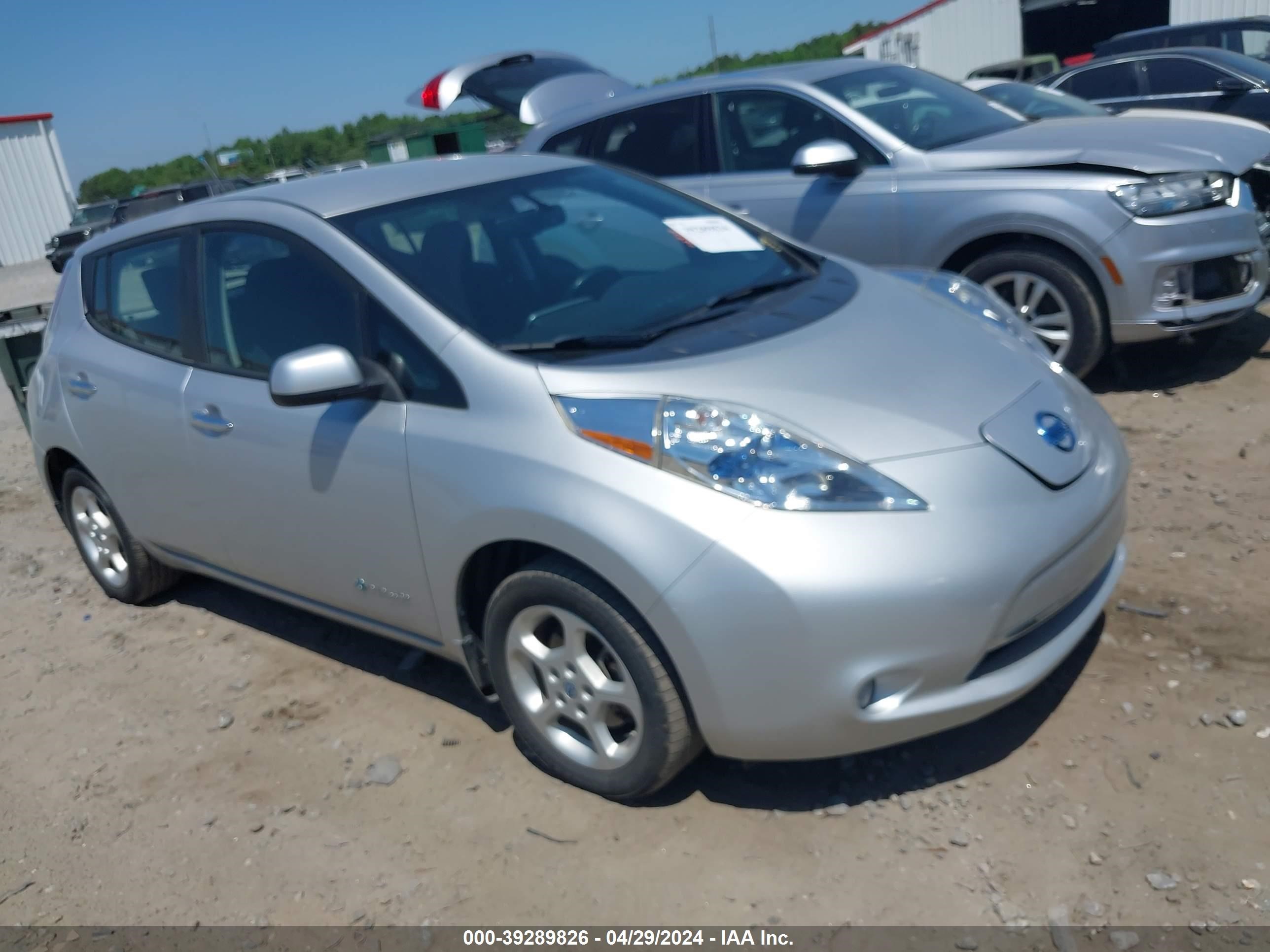 Photo 0 VIN: 1N4AZ0CP2DC412420 - NISSAN LEAF 