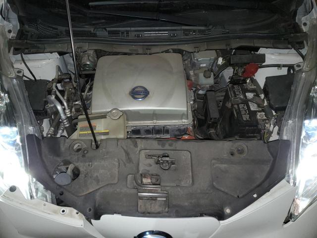 Photo 10 VIN: 1N4AZ0CP2FC328424 - NISSAN LEAF 