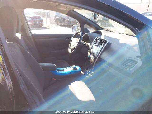 Photo 4 VIN: 1N4AZ0CP3DC403287 - NISSAN LEAF 