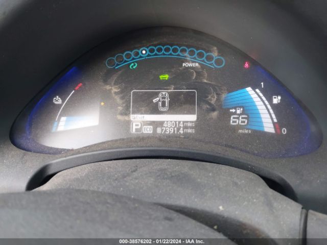 Photo 6 VIN: 1N4AZ0CP3DC410384 - NISSAN LEAF 