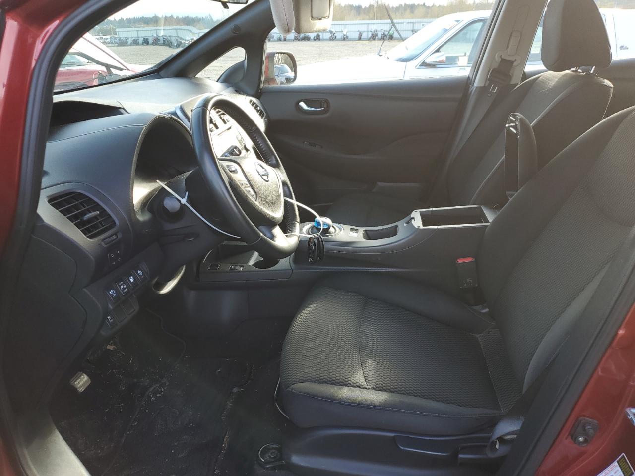 Photo 6 VIN: 1N4AZ0CP4DC414072 - NISSAN LEAF 