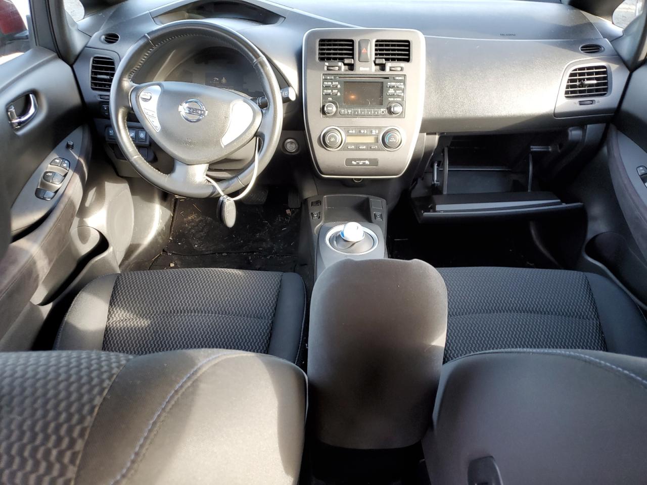 Photo 7 VIN: 1N4AZ0CP4DC414072 - NISSAN LEAF 