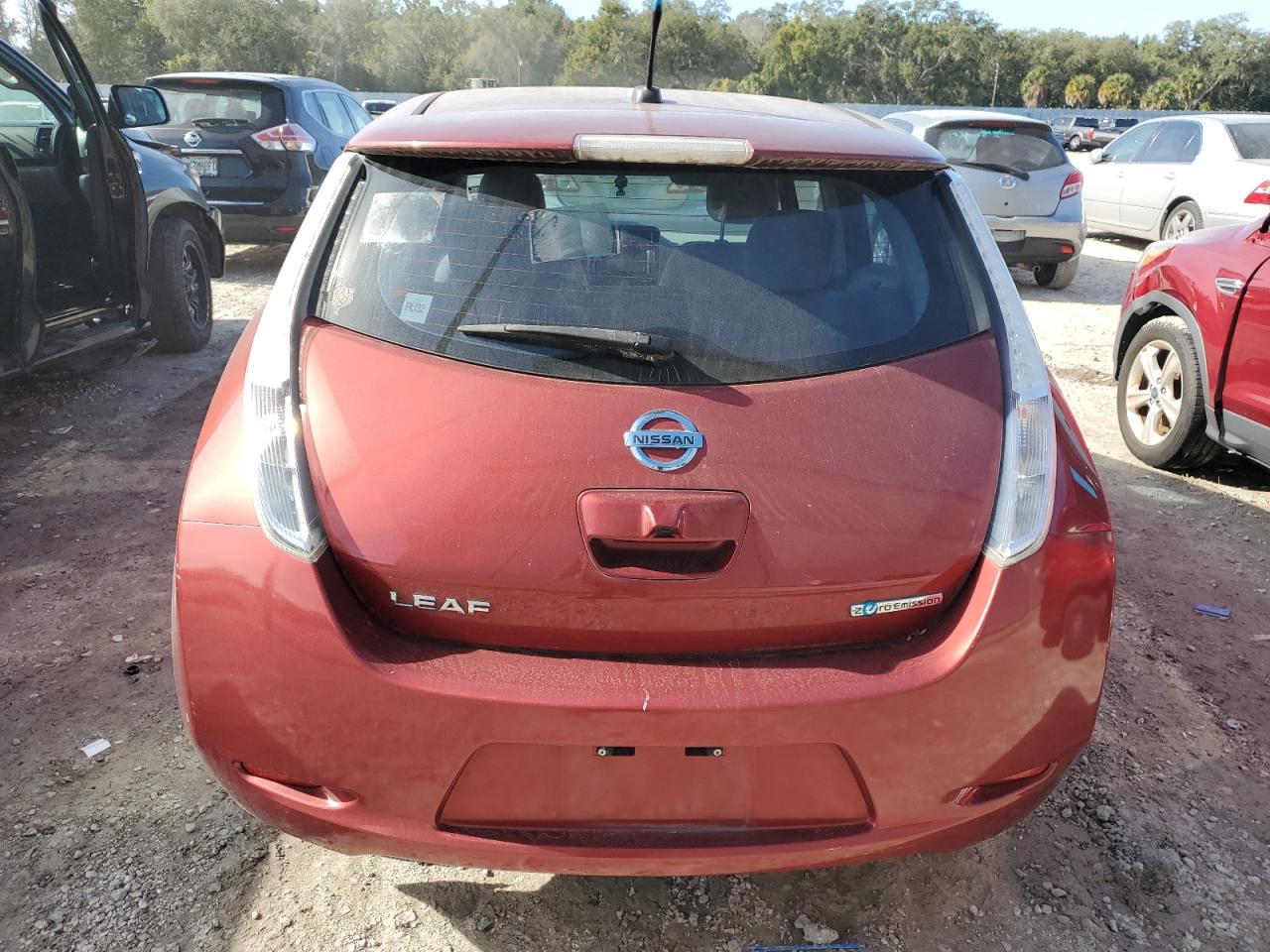 Photo 5 VIN: 1N4AZ0CP4EC338726 - NISSAN LEAF 