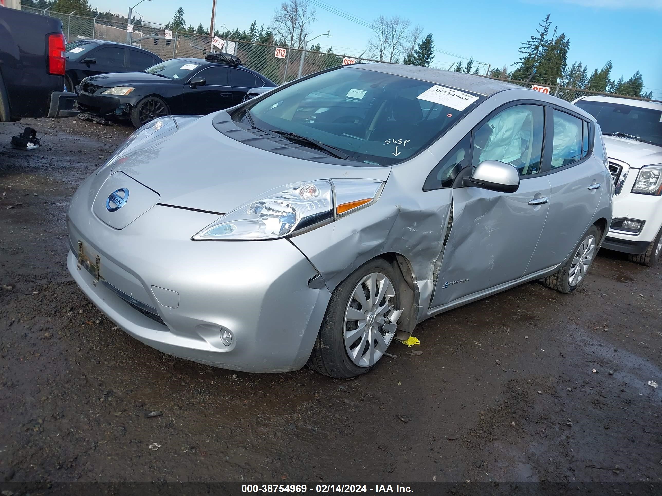 Photo 1 VIN: 1N4AZ0CP4EC340525 - NISSAN LEAF 