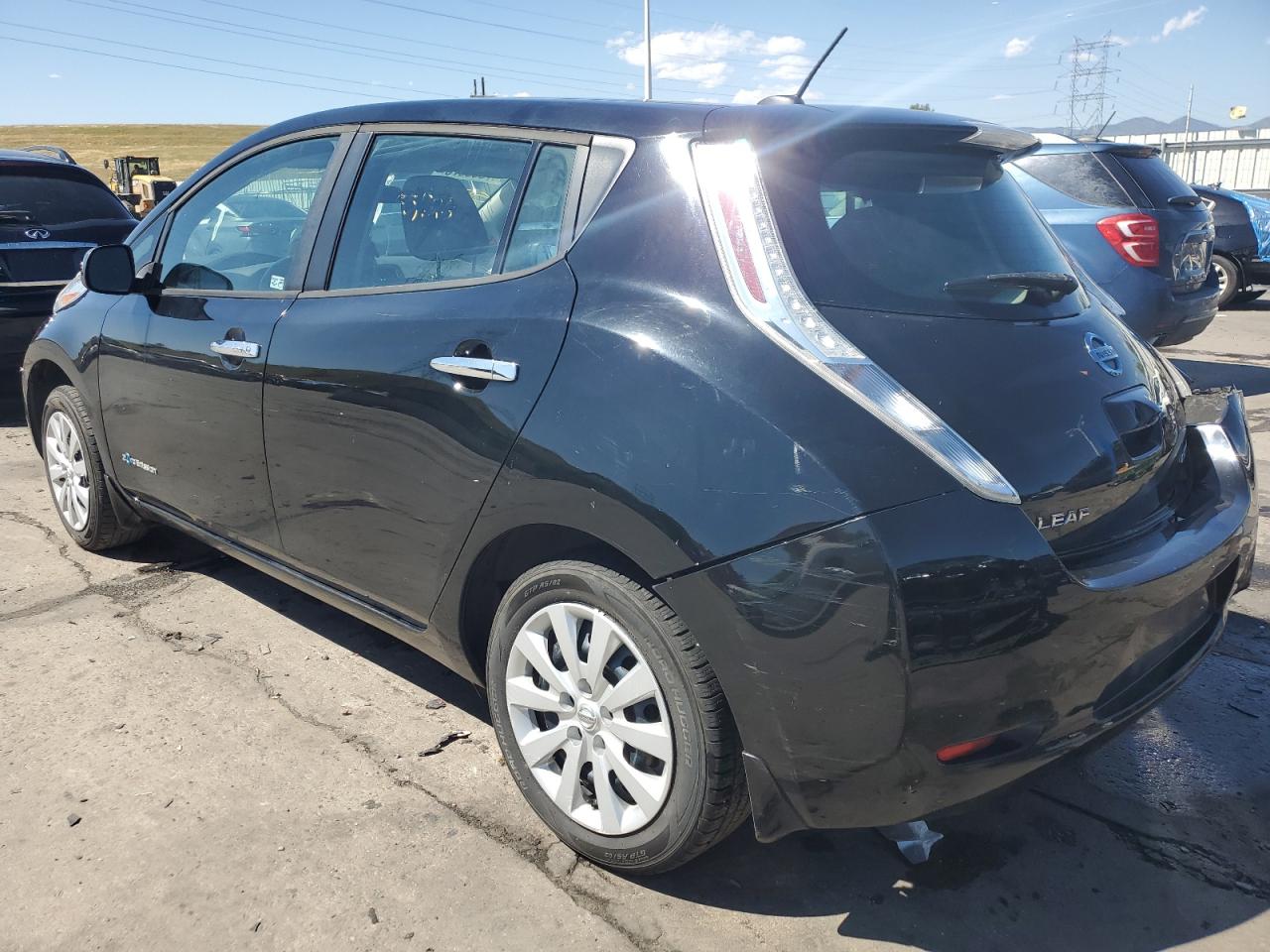 Photo 1 VIN: 1N4AZ0CP4FC326805 - NISSAN LEAF 